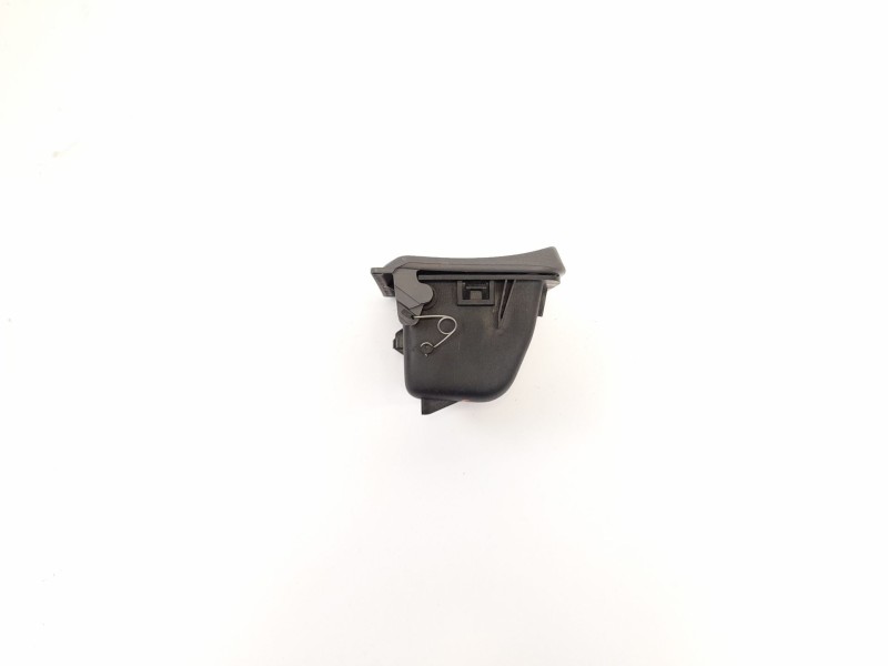 Recambio de cenicero para renault clio i fase i+ii (b/c57) 1.9 d referencia OEM IAM 7700421369  