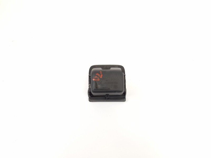 Recambio de cenicero para renault clio i fase i+ii (b/c57) 1.9 d referencia OEM IAM 7700421369  