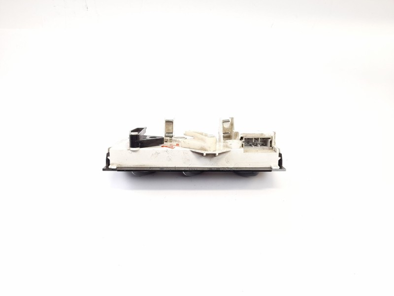 Recambio de mando calefaccion / aire acondicionado para nissan kubistar (x76) 1.5 dci referencia OEM IAM 9070437047  