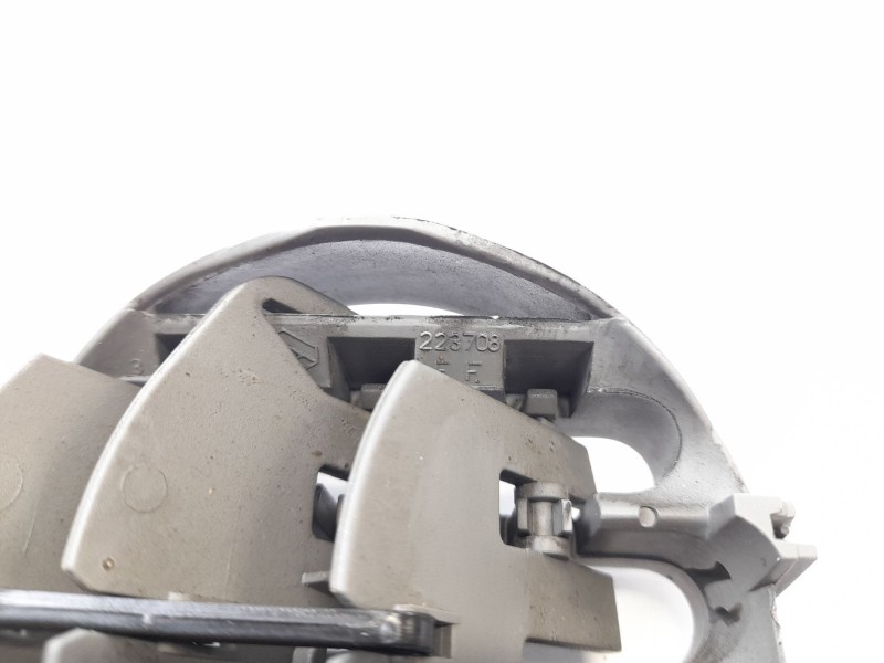 Recambio de rejilla del aire delantera izquierdo para nissan kubistar (x76) 1.5 dci referencia OEM IAM 223708  