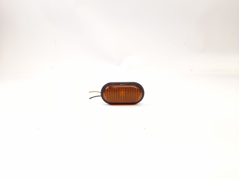 Recambio de piloto lateral derecho para renault kangoo (f/kc0) authentique referencia OEM IAM 7700847333  