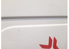 Recambio de puerta lateral corredera derecha para nissan kubistar (x76) 1.5 dci referencia OEM IAM    2