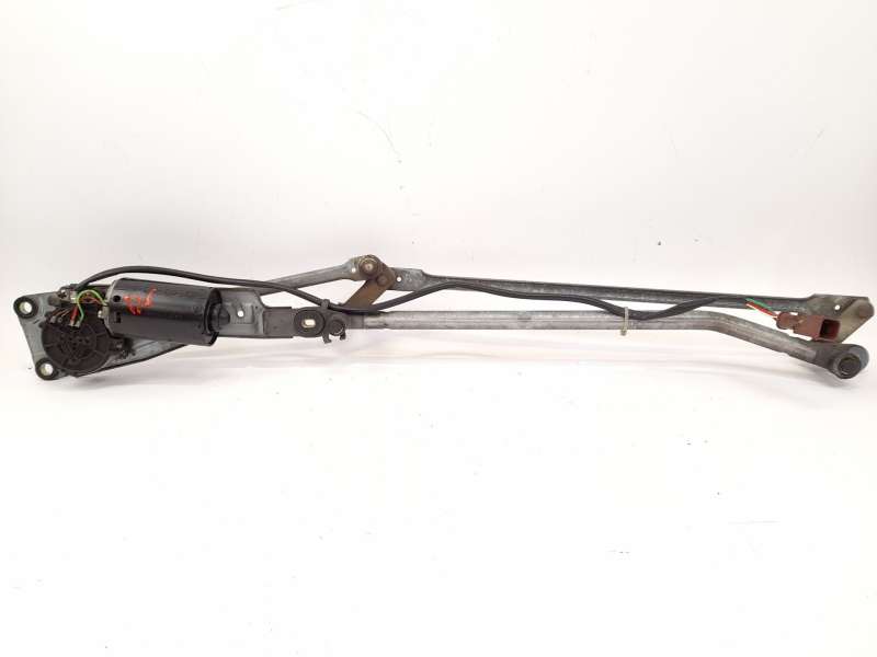MOTOR LIMPIA DELANTERO 0390241374 