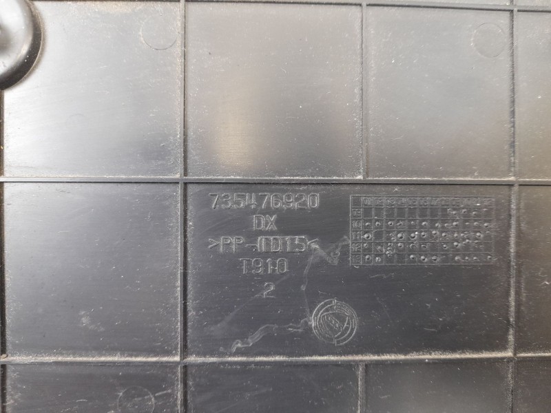 Recambio de moldura para fiat doblo ii cargo (263) furgón base referencia OEM IAM 735476920  