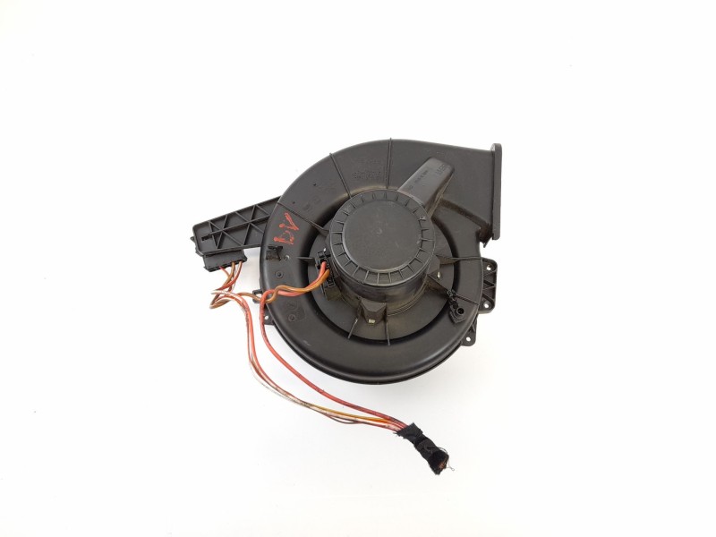 Recambio de motor calefaccion para seat ibiza iii (6l1)1.9 tdi referencia OEM IAM 6Q1819015C  