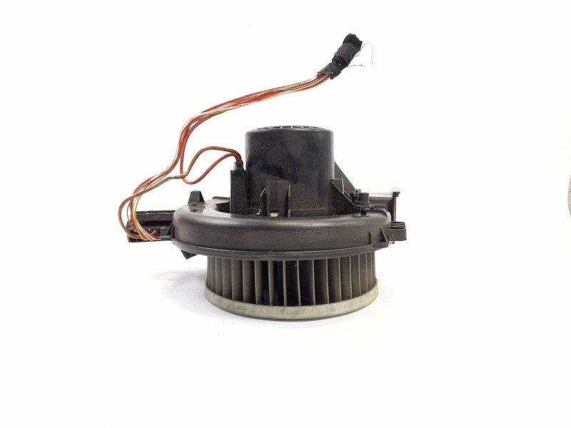 Recambio de motor calefaccion para seat ibiza iii (6l1)1.9 tdi referencia OEM IAM 6Q1819015C  