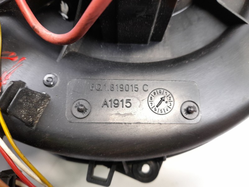 Recambio de motor calefaccion para seat ibiza iii (6l1)1.9 tdi referencia OEM IAM 6Q1819015C  