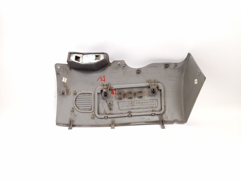 Recambio de moldura para nissan kubistar (x76) 1.5 dci referencia OEM IAM 8200218944  8200231194