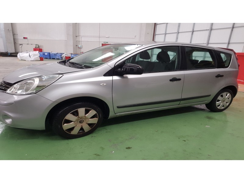 nissan note (e11e) del año 2010