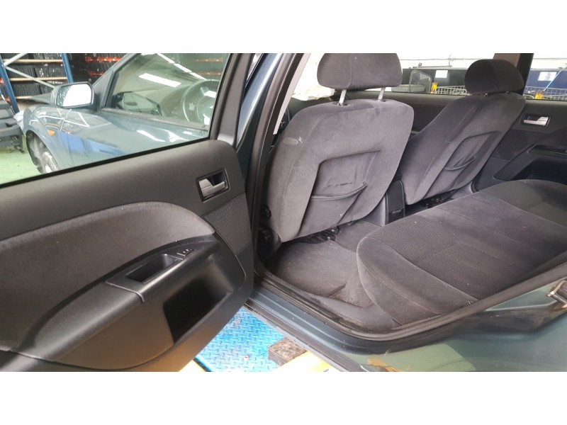 ford mondeo iii sedán (b4y) del año 2002