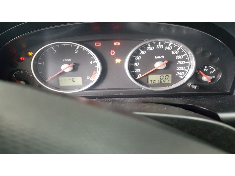 ford mondeo iii sedán (b4y) del año 2002