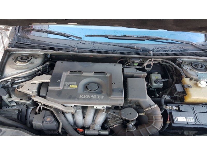 renault laguna (b56) del año 1999