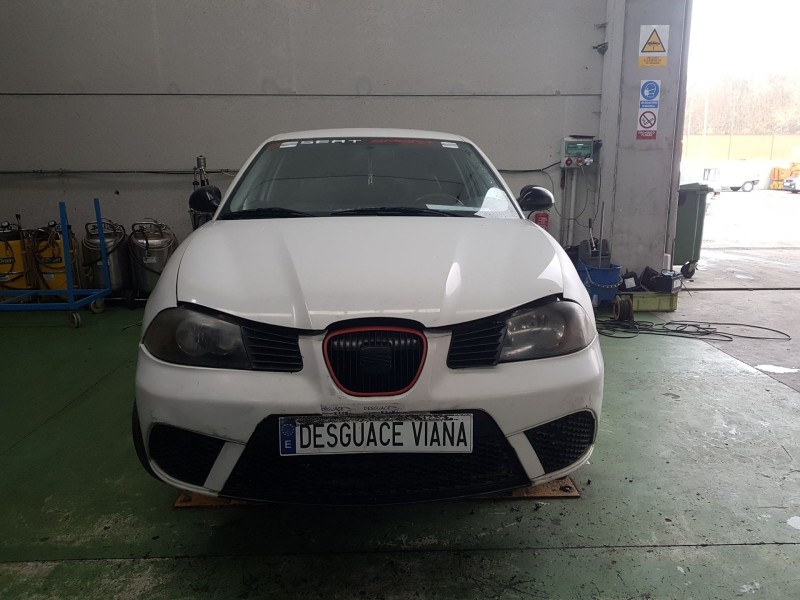 seat ibiza (6l1) del año 2003