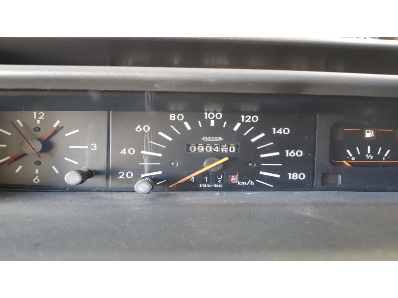 peugeot 205 furgón del año 1993