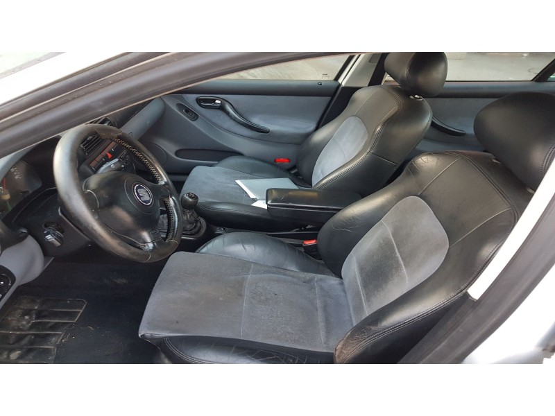 seat toledo (1m2) del año 1998