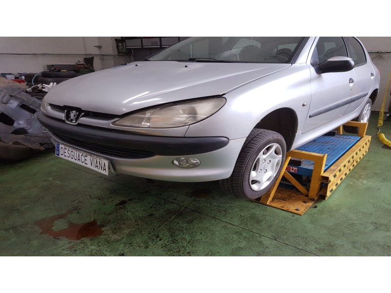 peugeot 206 fastback (2a/c) del año 2000