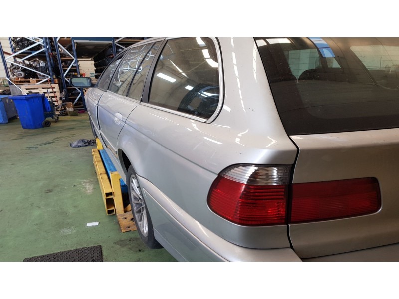 bmw serie 5 berlina (e39) del año 2000