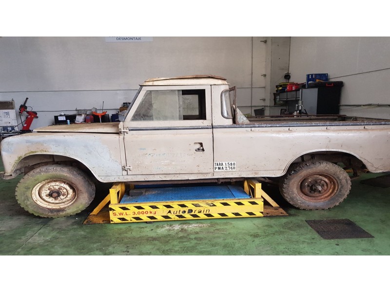 land rover 88/109 del año 1973