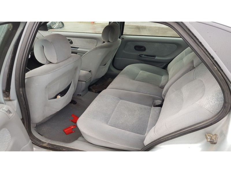 renault laguna (b56) del año 1999