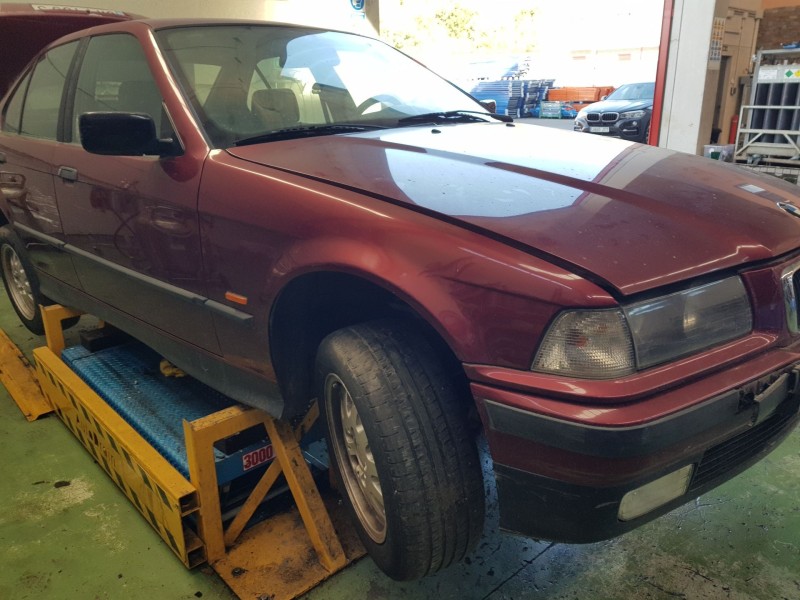 bmw serie 3 berlina (e36) del año 1996