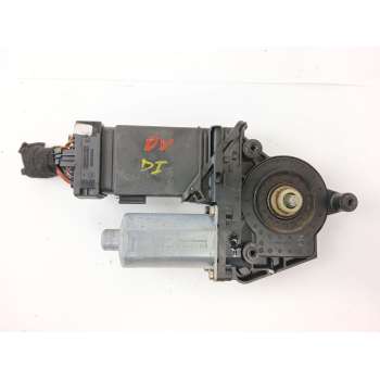 MOTOR ELEVALUNAS DELANTERO IZQUIERDO 0130821695 