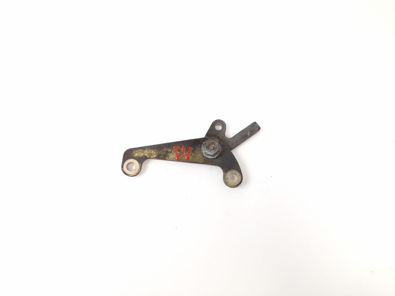 Recambio de soporte alternador para seat ibiza (6k1) 1.9 sdi referencia OEM IAM   