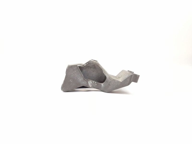 Recambio de soporte motor para seat ibiza (6k1) 1.9 sdi referencia OEM IAM 038129723E  