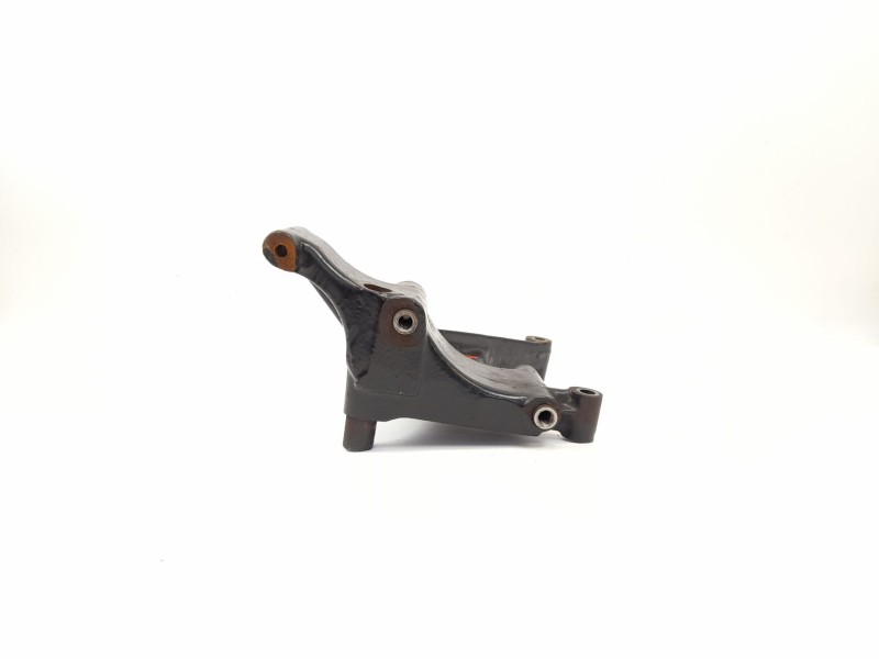 Recambio de soporte alternador para seat ibiza (6k1) 1.9 sdi referencia OEM IAM   