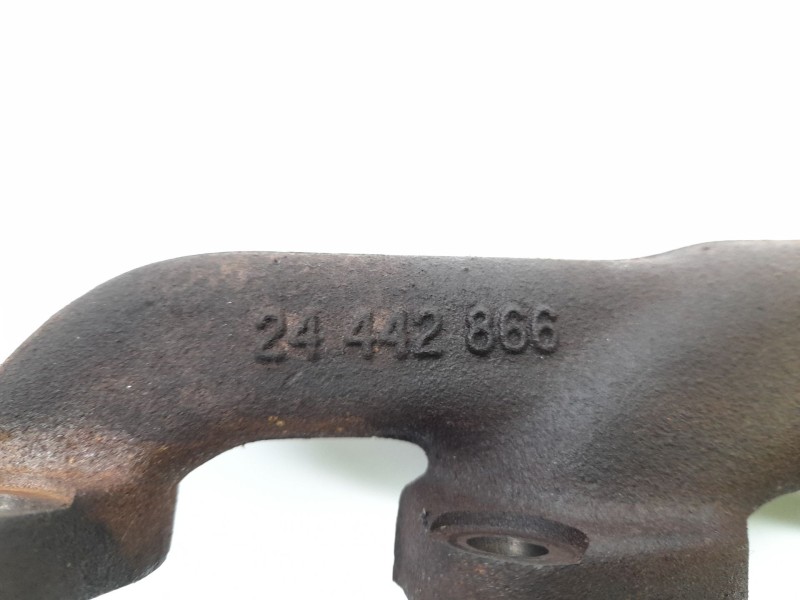 Recambio de colector escape para opel vectra c berlina 2.0 dti 16v referencia OEM IAM 24442866  