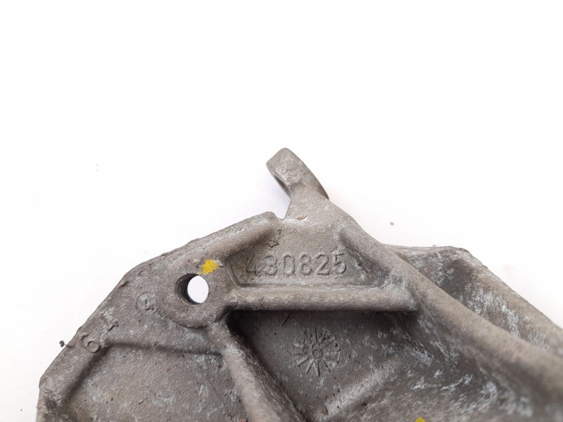 Recambio de soporte motor para nissan kubistar (x76) 1.5 dci referencia OEM IAM 430825  
