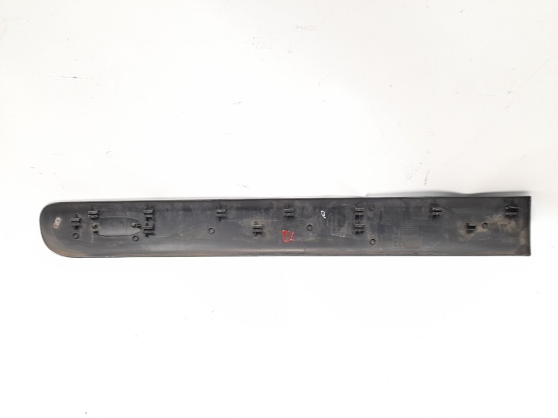 Recambio de moldura para nissan kubistar (x76) 1.5 dci referencia OEM IAM 8200038177  
