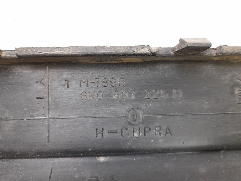 Recambio de moldura para seat ibiza (6k1) 1.9 sdi referencia OEM IAM 6K0807225D  