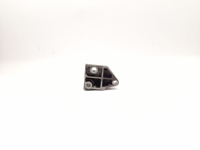 Recambio de soporte alternador para bmw serie 3 berlina (e46) 320d referencia OEM IAM 11162247294  