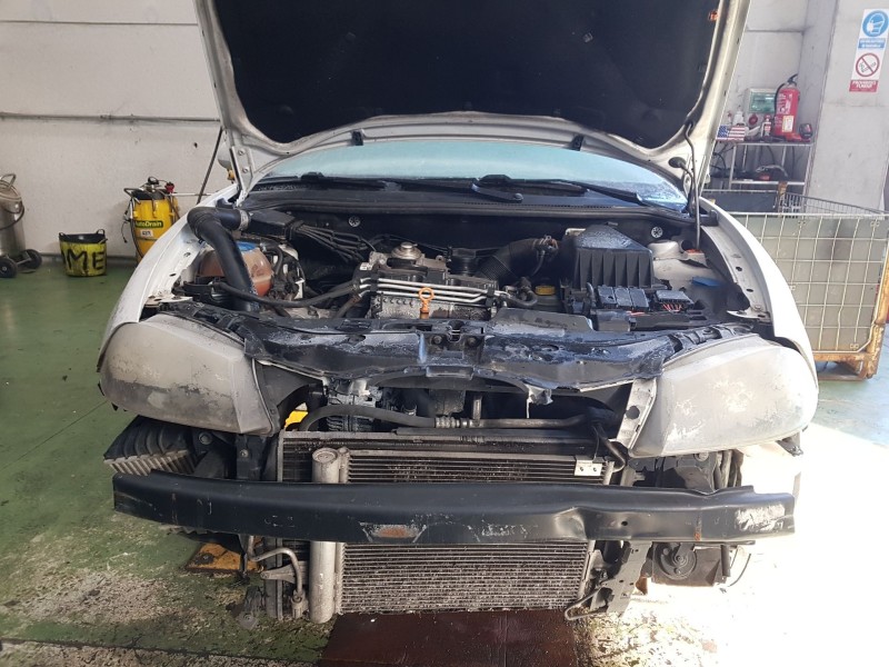 seat ibiza (6l1) del año 2006