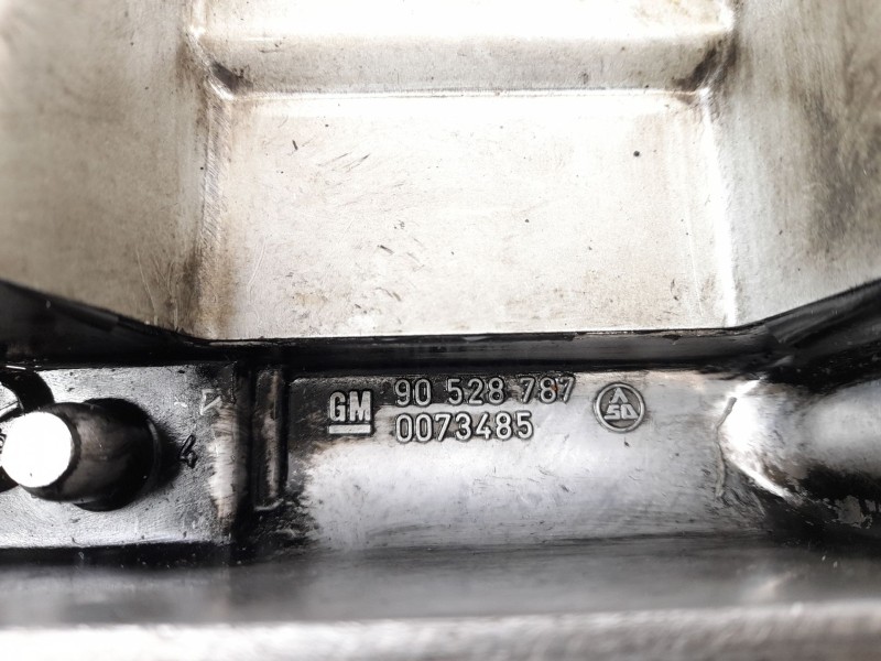 Recambio de tapa balancines para saab 9-3 berlina 2.2 tid linear referencia OEM IAM 90528787  0073485