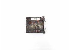 Recambio de caja reles / fusibles para citroen c3 1.4 hdi premier referencia OEM IAM 965061838000  T118470004L