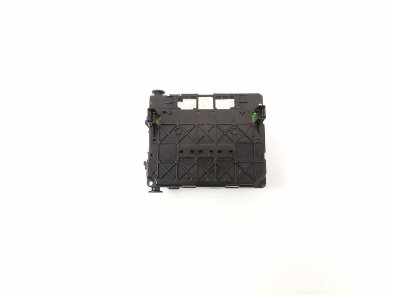 Recambio de caja reles / fusibles para citroen c3 1.4 hdi premier referencia OEM IAM 965061838000  T118470004L