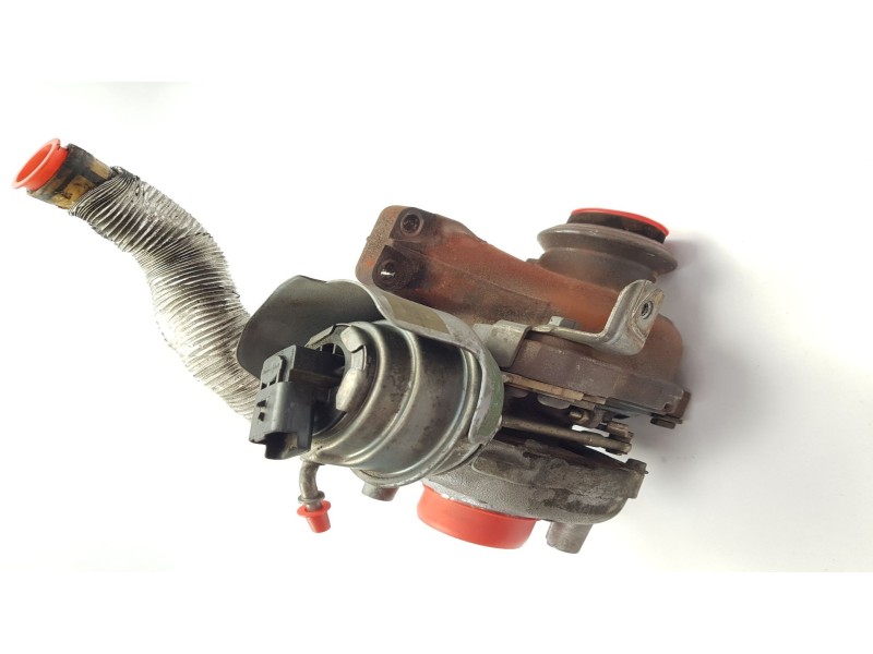Recambio de turbocompresor para peugeot 3008 1.6 hdi fap referencia OEM IAM 9686120680  