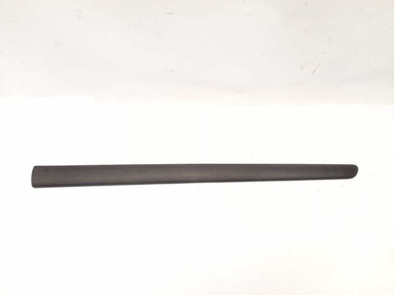 Recambio de moldura para citroen c3 1.4 hdi premier referencia OEM IAM 9637992477  
