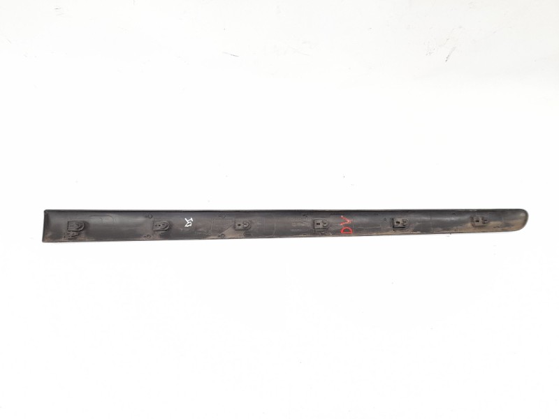 Recambio de moldura para citroen c3 1.4 hdi premier referencia OEM IAM 9637992577  