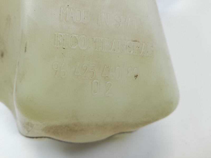 Recambio de deposito limpia para citroen c3 1.4 hdi premier referencia OEM IAM 9642546080  