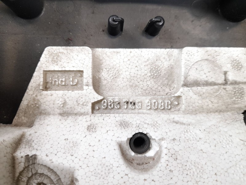 Recambio de moldura para citroen c3 1.4 hdi premier referencia OEM IAM 9637998080  