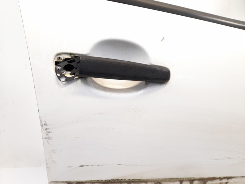 Recambio de puerta delantera derecha para citroen c3 1.4 hdi premier referencia OEM IAM   