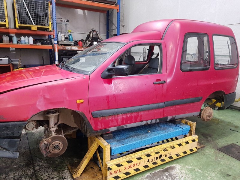 seat inca (6k9) del año 1996