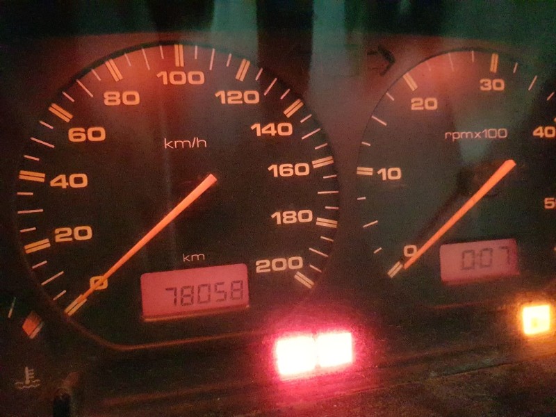 seat inca (6k9) del año 1996