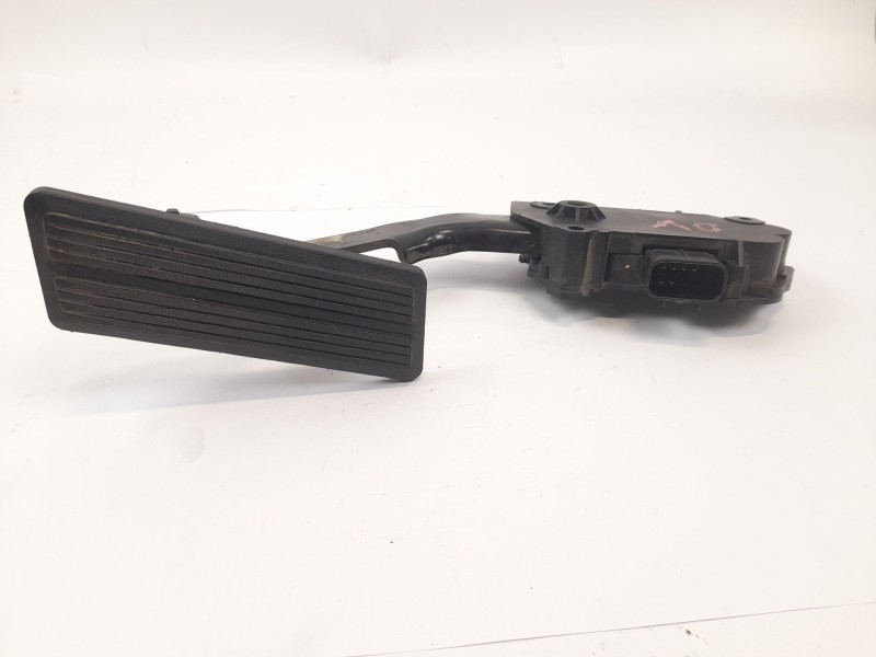 Recambio de pedal acelerador para chrysler voyager (rg) 2.5 crd cat referencia OEM IAM P04861650AB  