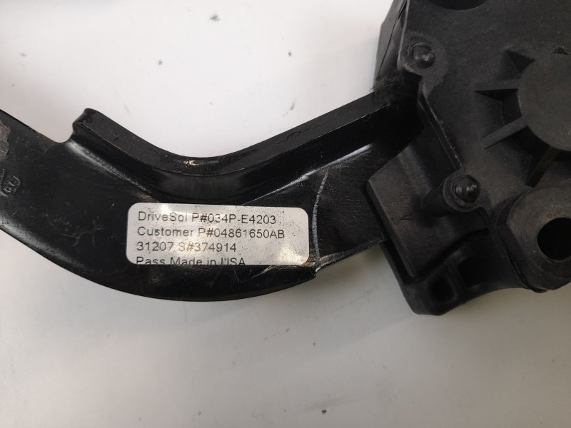 Recambio de pedal acelerador para chrysler voyager (rg) 2.5 crd cat referencia OEM IAM P04861650AB  