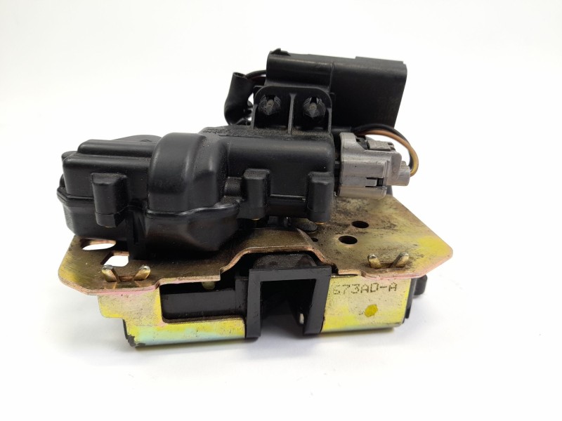 Recambio de cerradura maletero / porton para chrysler voyager (rg) 2.5 crd cat referencia OEM IAM 678AA  