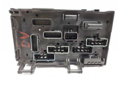 Recambio de caja reles / fusibles para chrysler voyager (rg) 2.5 crd cat referencia OEM IAM 84727558AC   2