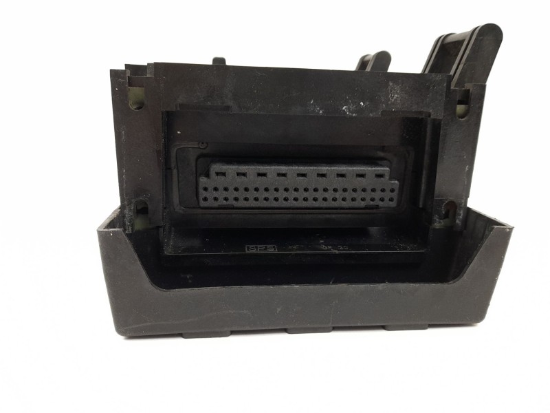Recambio de caja reles / fusibles para chrysler voyager (rg) 2.5 crd cat referencia OEM IAM 84727558AC  